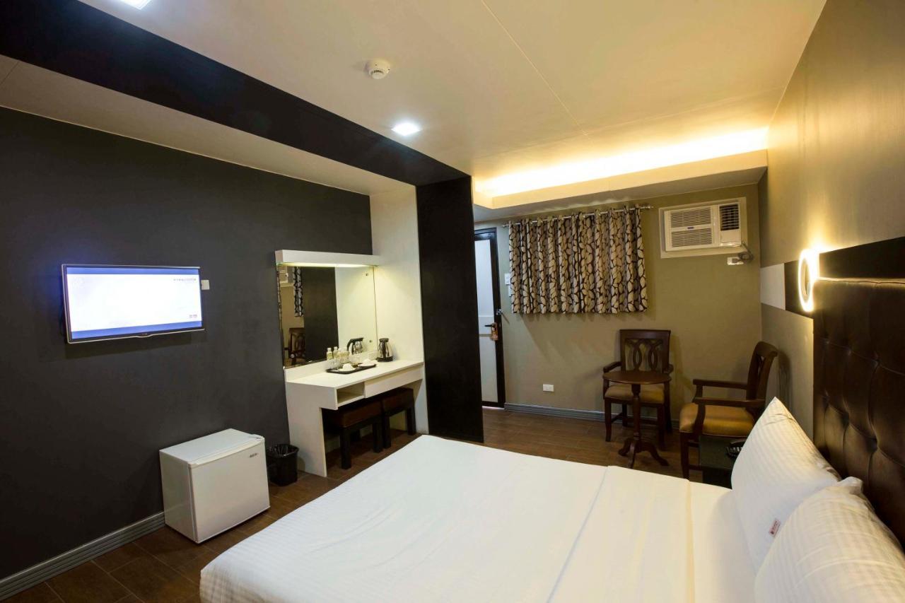 The Lucky 9 Budget Hotel Tagum Exterior photo