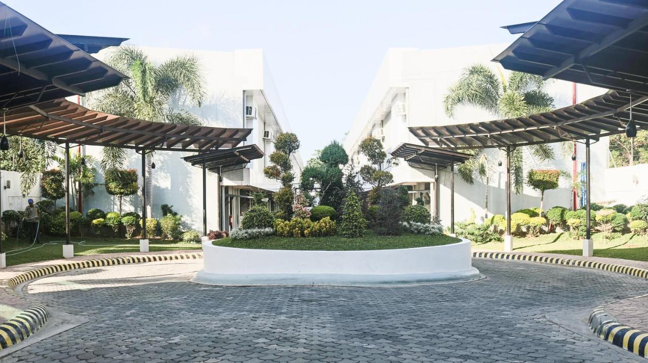 The Lucky 9 Budget Hotel Tagum Exterior photo
